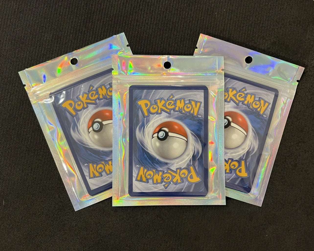 Pokémon: Custom Packs With Guaranteed Hit Card