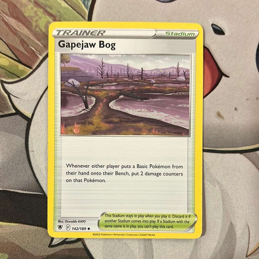 Gapejaw Bog 142/189 - SWSH Astral Radiance Trainer uncommon (Non-Holo)