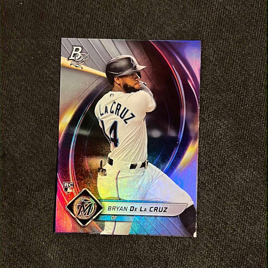 #68 RC - Bryan De La Cruz - Miami Marlins • OF - 2022 Bowman Platinum