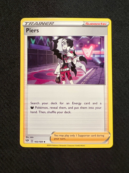 Piers 165/189 - SWSH: Darkness Ablaze Trainer (Non-Holo) NM