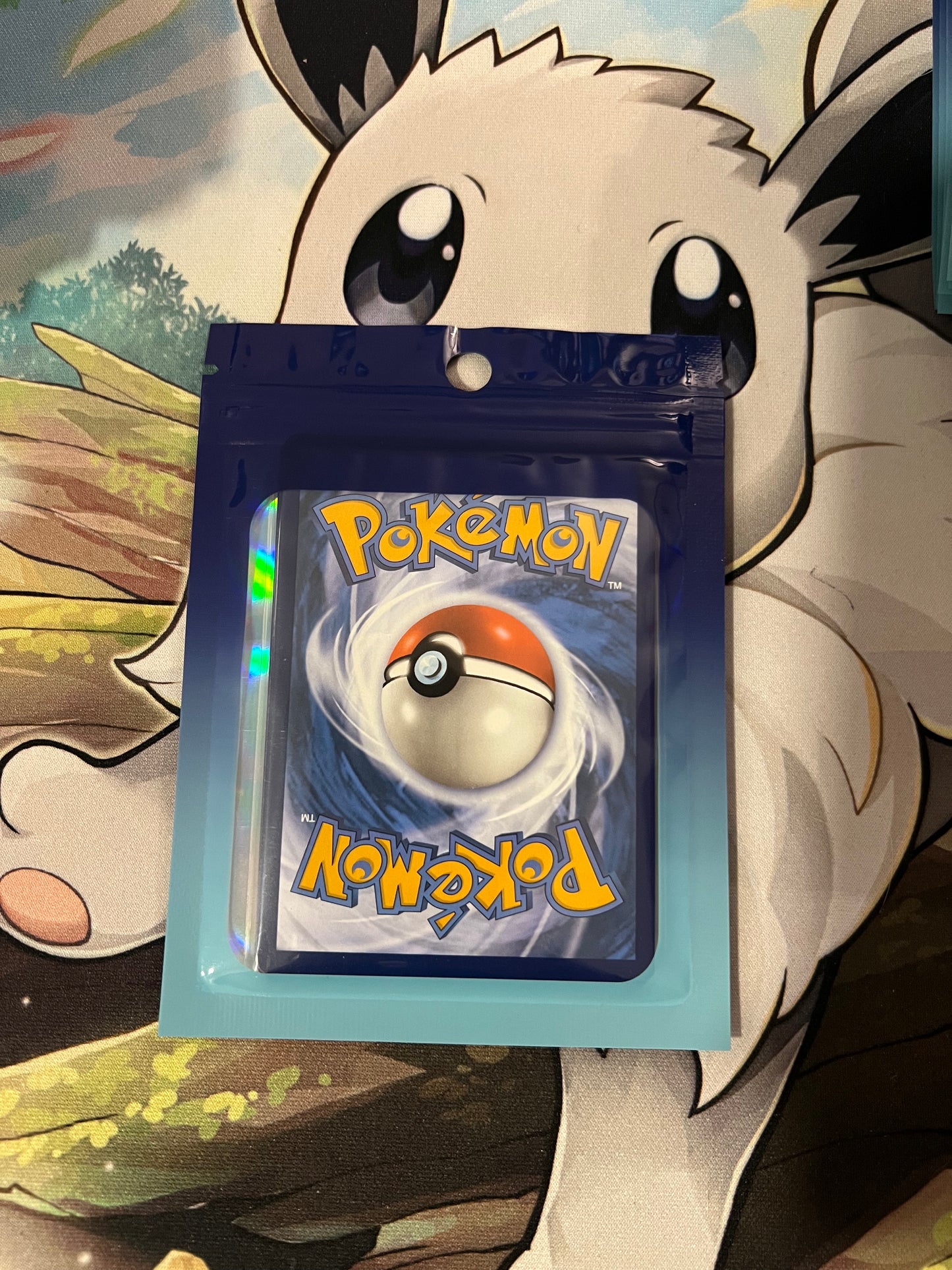 Pokémon: Custom Packs With Guaranteed Hit Card